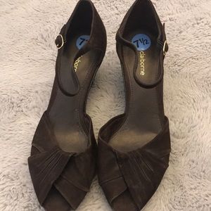 Liz Claiborne brown wedge straps shoes new